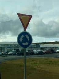 Wind is expected to increase again between Hvolsvöllur and Jökulsárlón