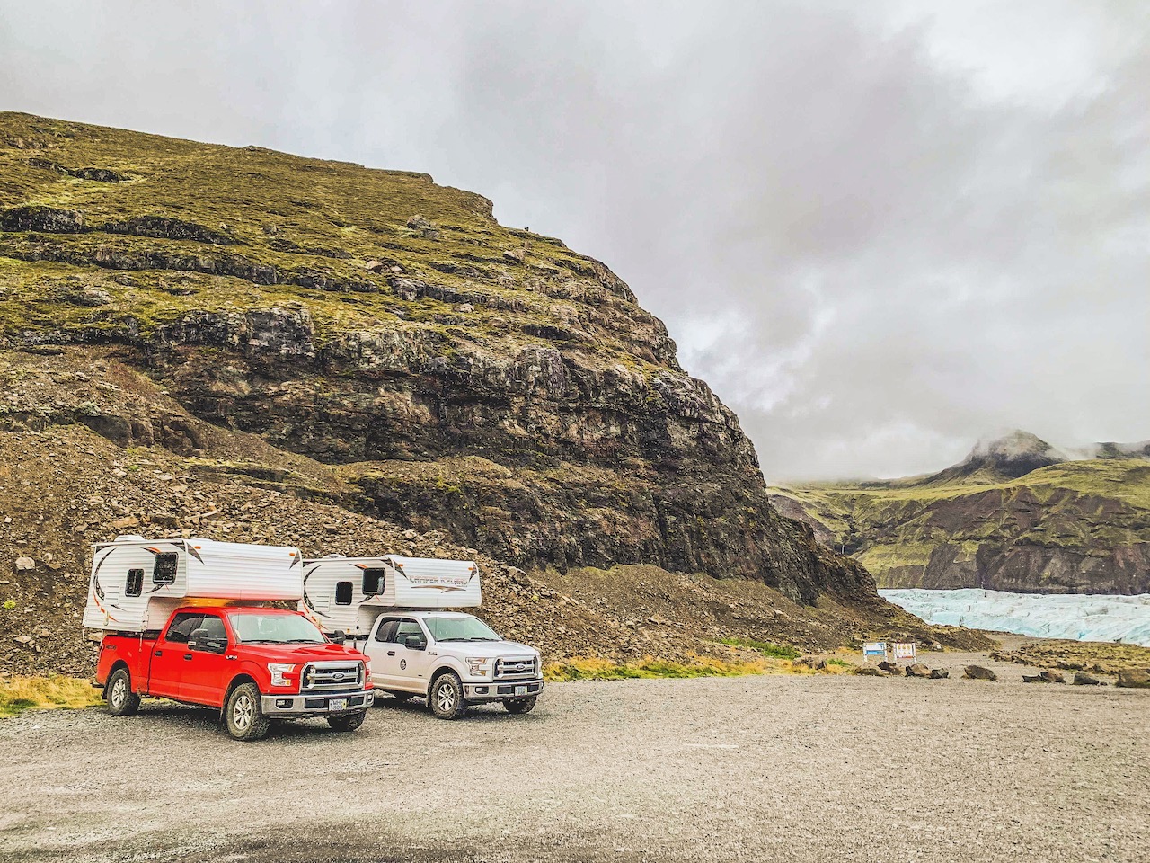 4x4_camper3_ 17 Camper Iceland Louez un campingcar, un campingcar ou un petit camping