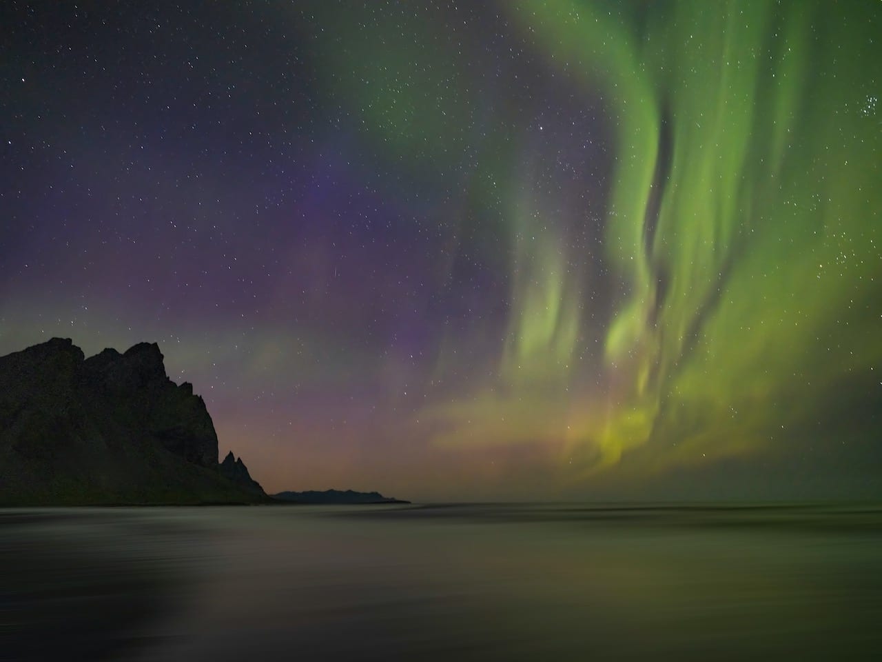 Vive la Magia de la Aurora Boreal en Islandia 1 Vive la Magia de la Aurora Boreal en Islandia
