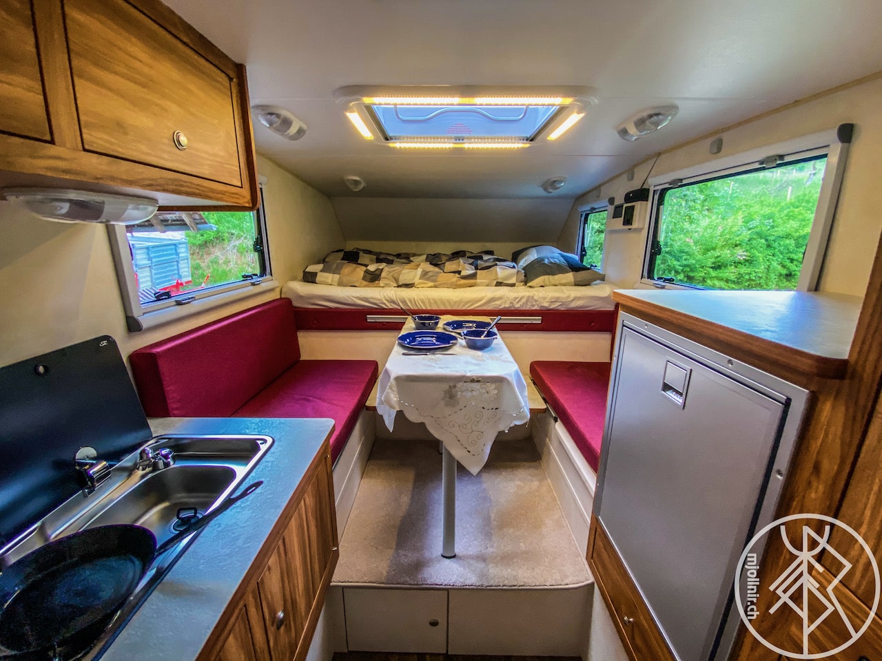 Brand new Camper on the way to Iceland