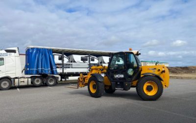 Good news! Our new truck campers have arrived.