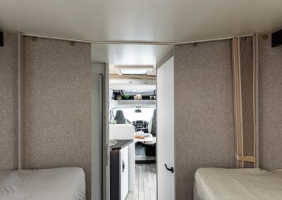 Motor Home 4 SIF 11 Motor Home 4 SIF 14