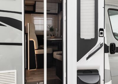 Motor Home 4 SIF 4 Motor Home 4 SIF 7