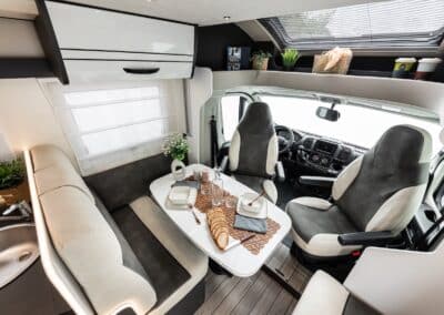 Motor Home 4 SIF 16 Motor Home 4 SIF 19