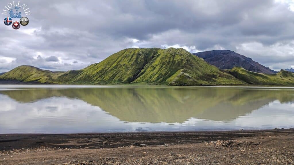Sfuggire alla "ruota del criceto": Un viaggio svizzero-islandese verso la libertà 5 Sfuggire alla "ruota del criceto": Un viaggio svizzero-islandese verso la libertà 4